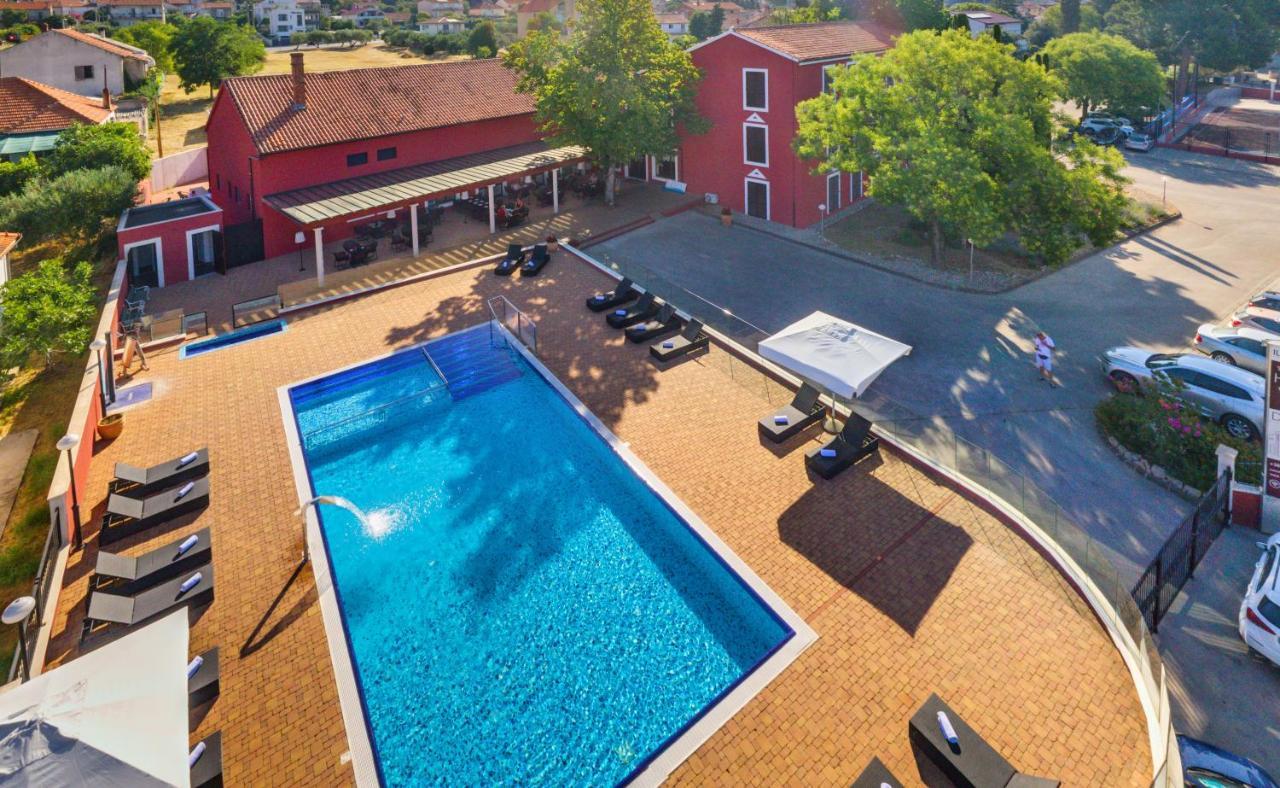 Hotel Villa Donat 스베티필립아이자코브 외부 사진
