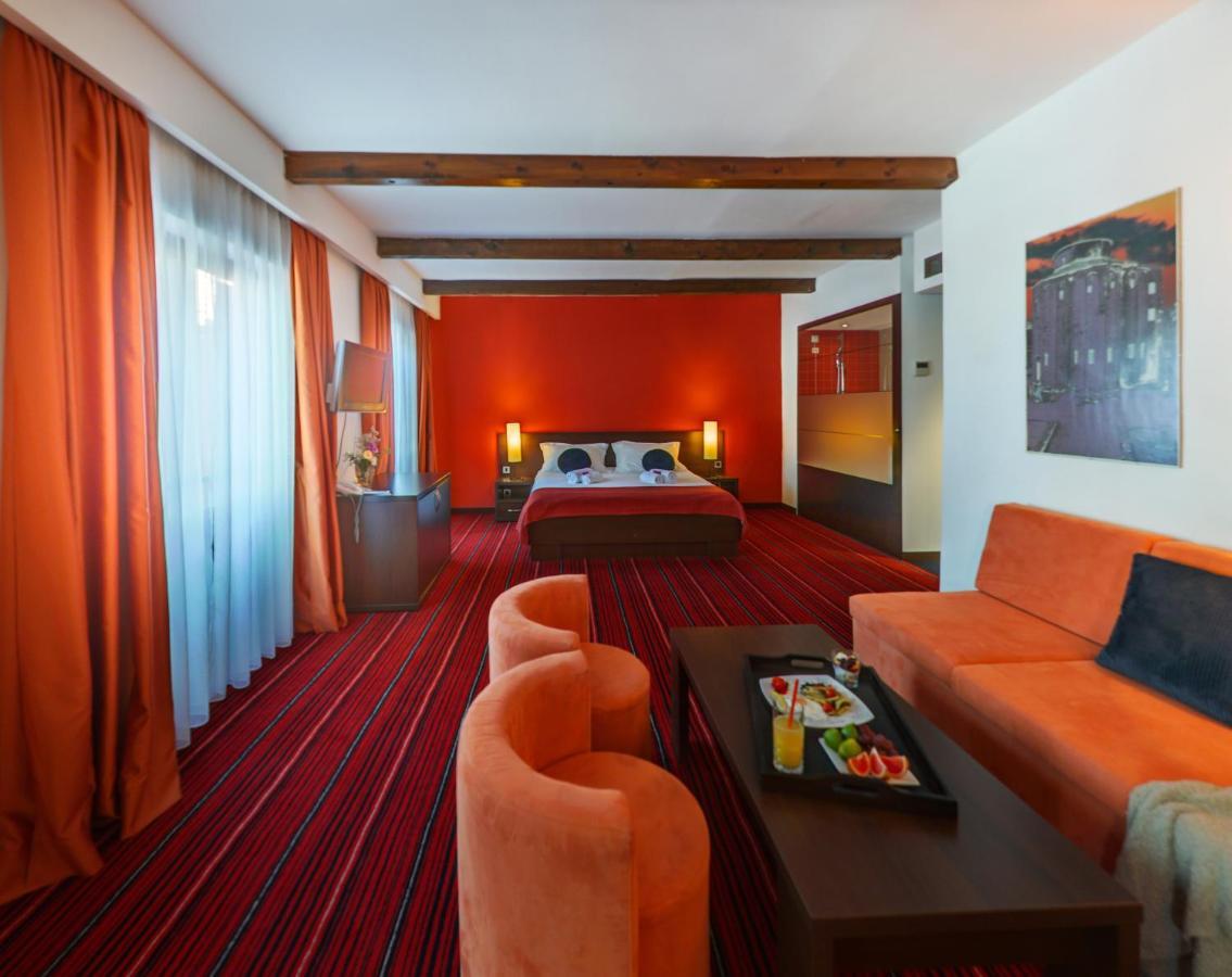 Hotel Villa Donat 스베티필립아이자코브 외부 사진