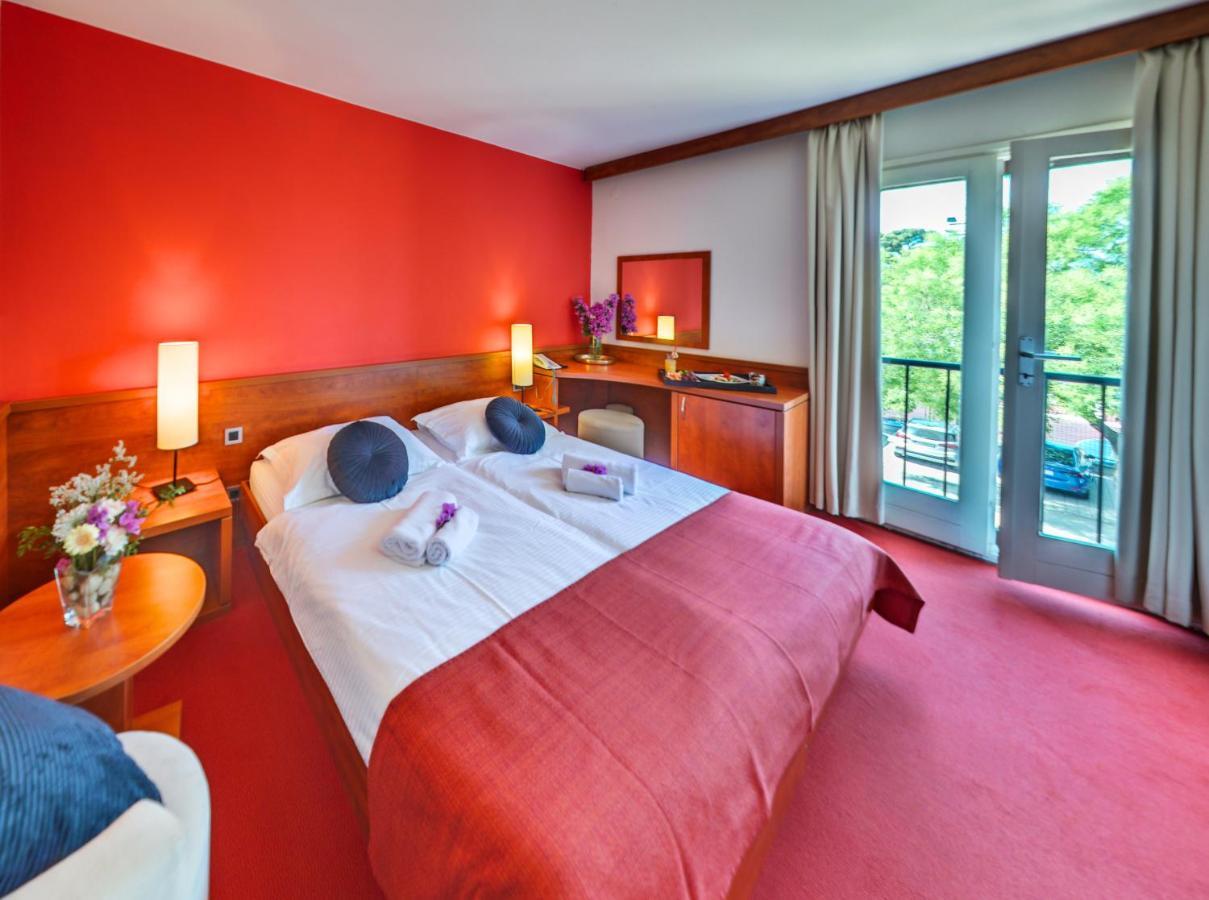 Hotel Villa Donat 스베티필립아이자코브 객실 사진