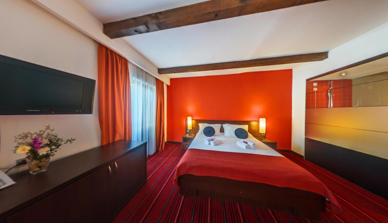Hotel Villa Donat 스베티필립아이자코브 외부 사진