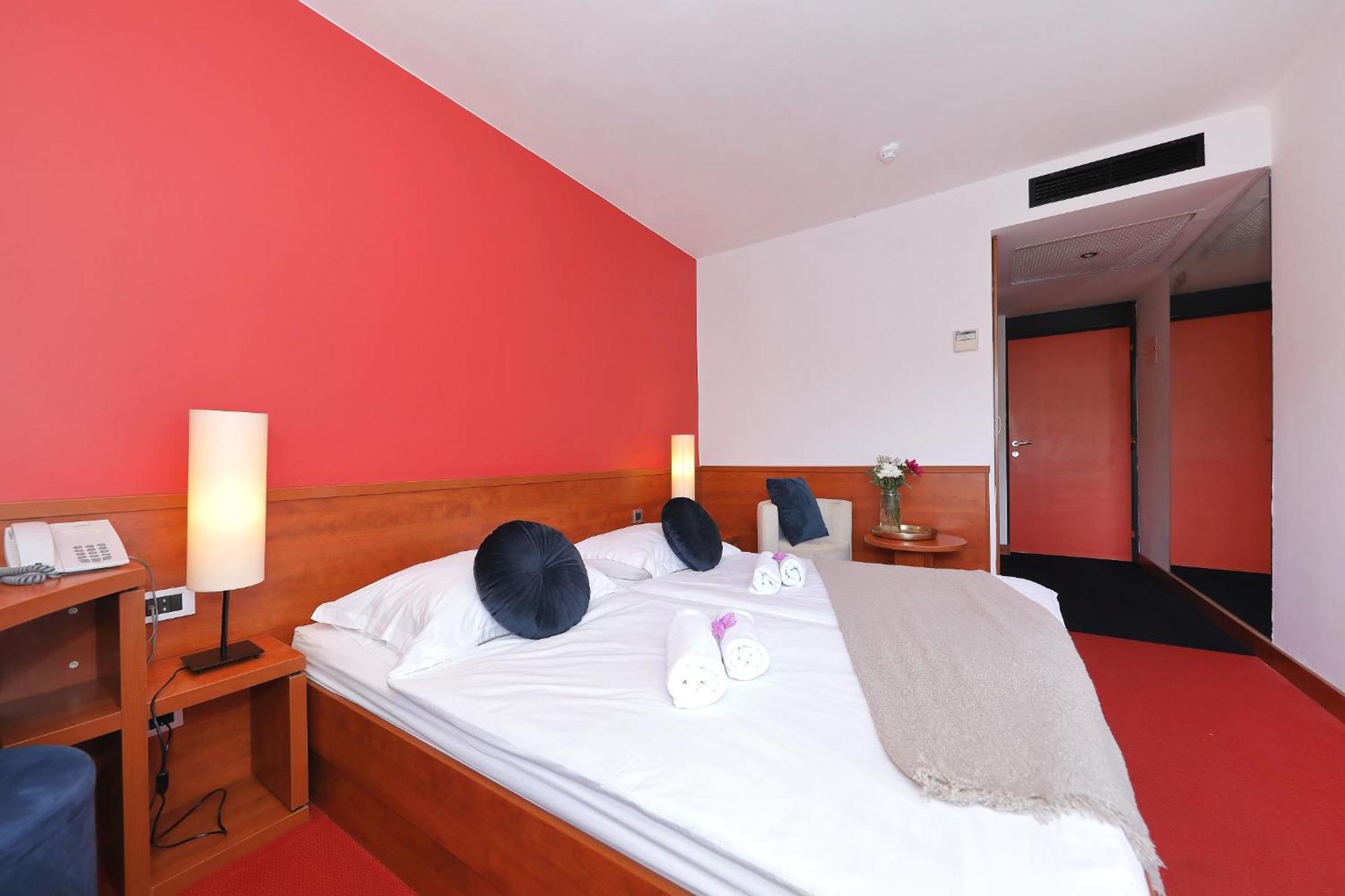 Hotel Villa Donat 스베티필립아이자코브 객실 사진