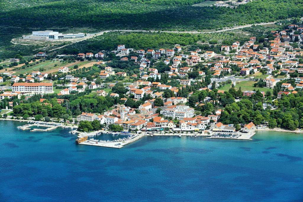 Hotel Villa Donat 스베티필립아이자코브 외부 사진