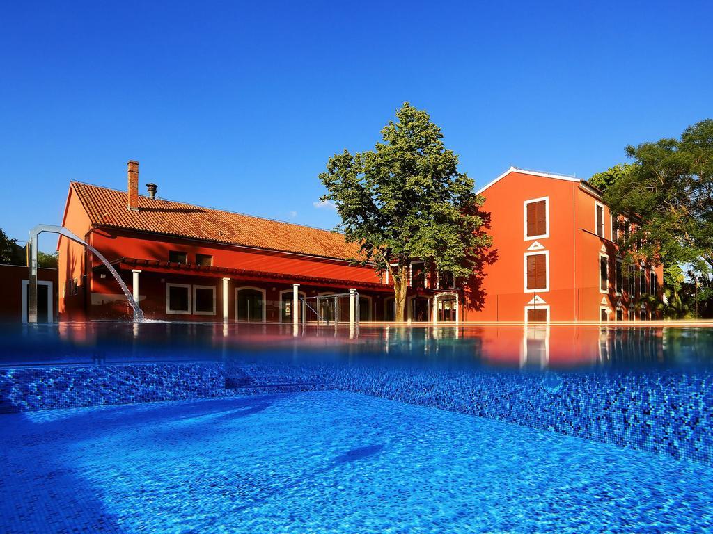 Hotel Villa Donat 스베티필립아이자코브 외부 사진