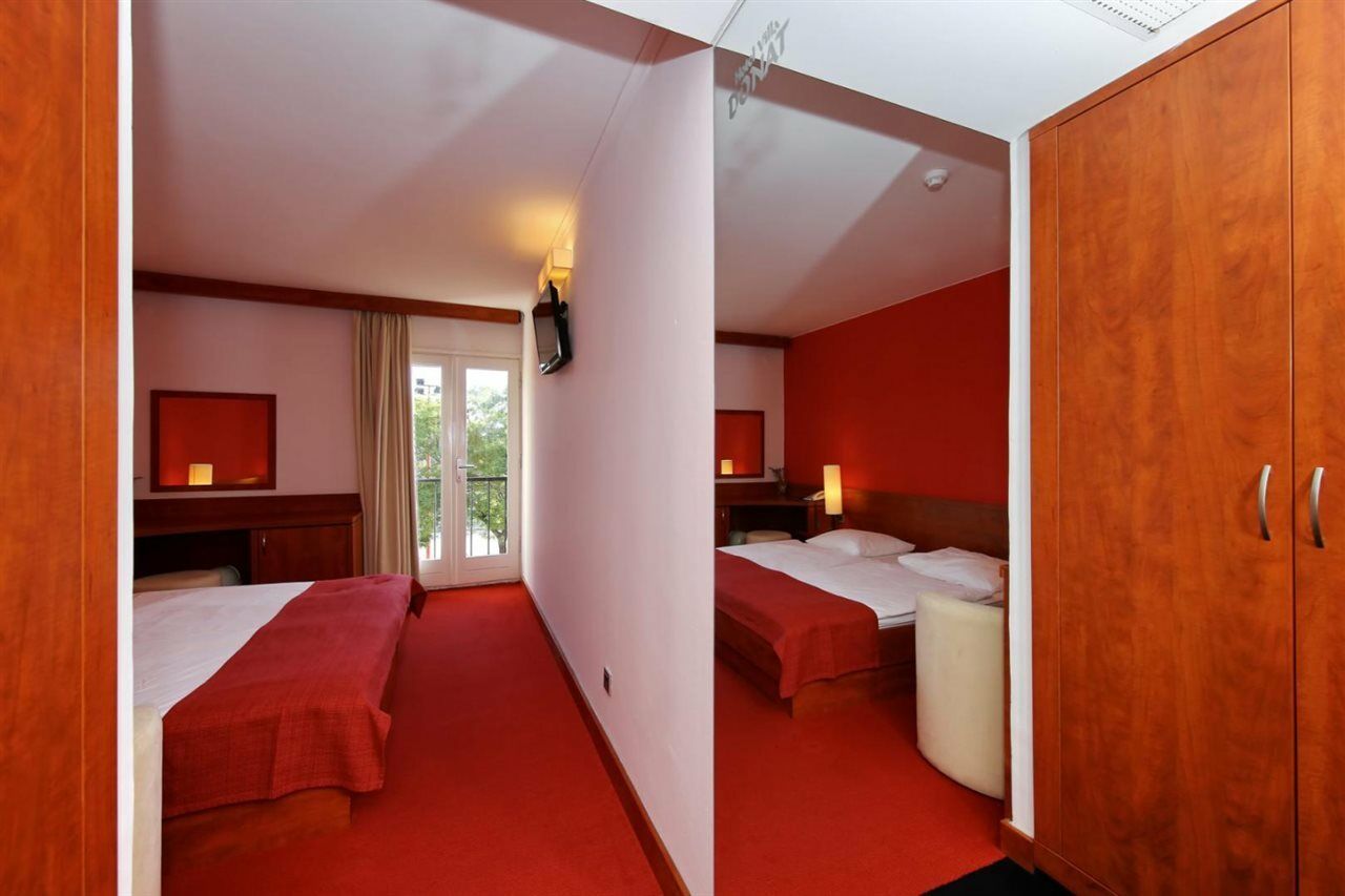 Hotel Villa Donat 스베티필립아이자코브 외부 사진