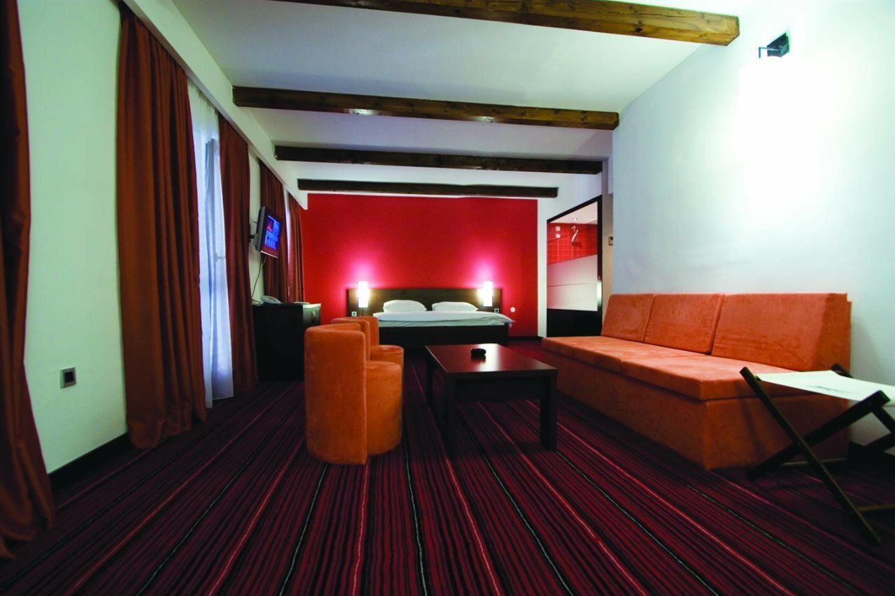 Hotel Villa Donat 스베티필립아이자코브 외부 사진